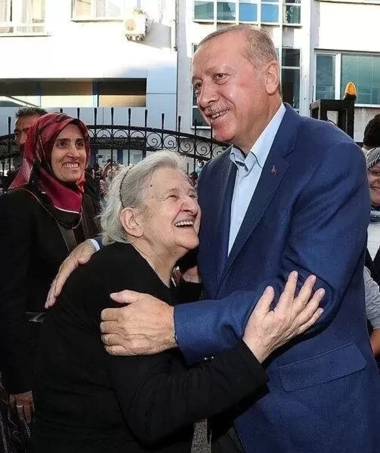 Oya Kayacık Kimdir ve Nerelidir? Oya Anne’nin Mirası