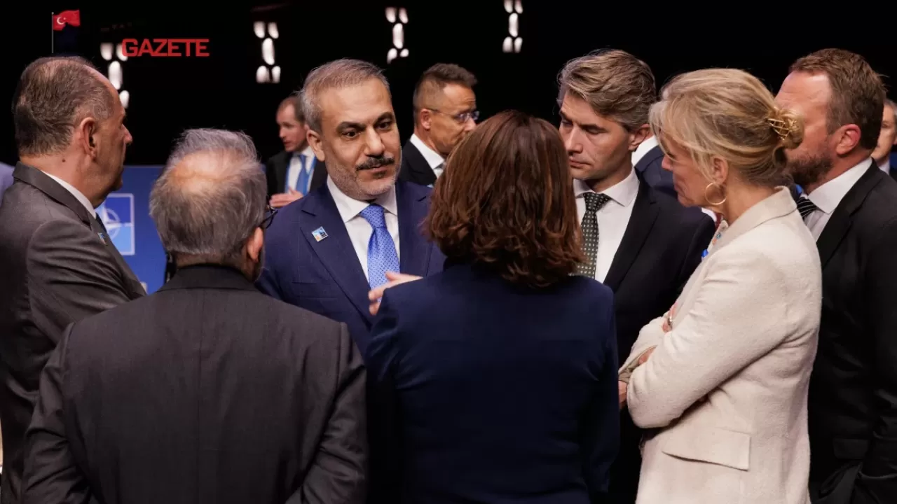 Hakan Fidan NATO Zirvesi’nde Dikkatleri Üzerine Çekti: Bakanlarla Yoğun Temas