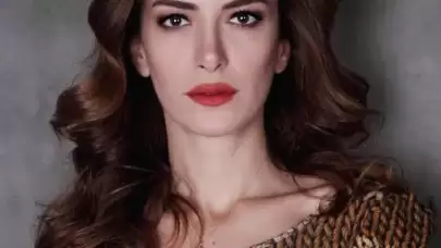Elit Andaç Çam Kimdir? Yaşı, Kariyeri ve Özel Hayatı