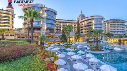 Kirman Otelleri kime ait, toplam kaç oteli bulunmaktadır?