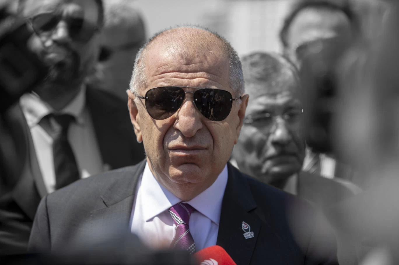 Ümit Özdağ, Cumhurbaşkanına Hakaret Suçlamasıyla Gözaltına Alındı!